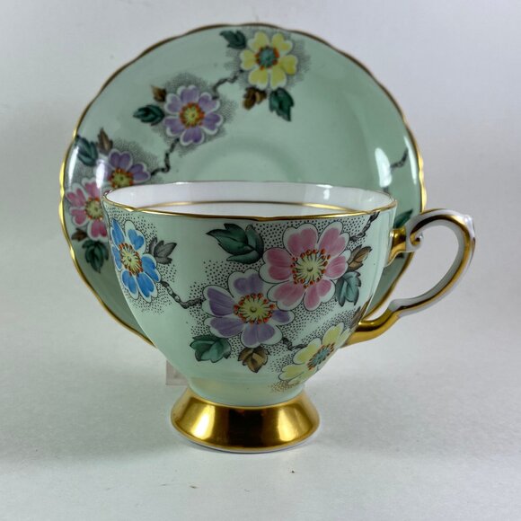 Stunning !!! Vintage Tuscan Tea Cup , Minty Green, Hand Painted 18118 - Picture 1 of 11
